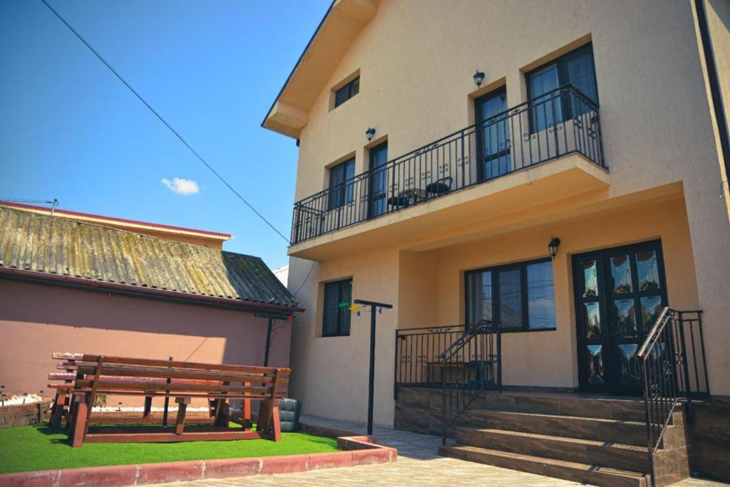 מלון Năvodari Casa Rebeka מראה חיצוני תמונה