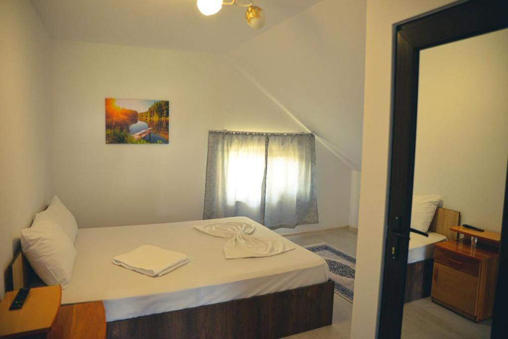 מלון Năvodari Casa Rebeka מראה חיצוני תמונה