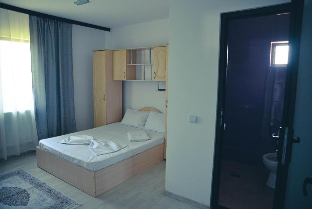 מלון Năvodari Casa Rebeka מראה חיצוני תמונה